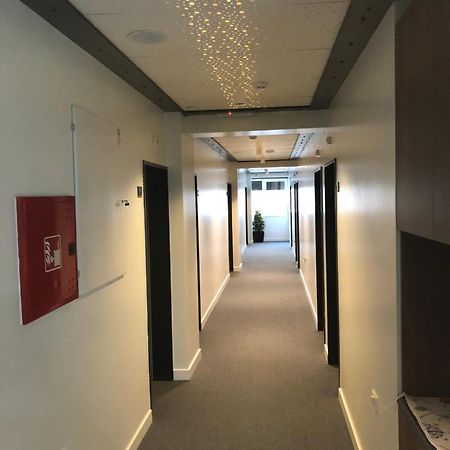 Kubi Hotel Struga Eksteriør billede