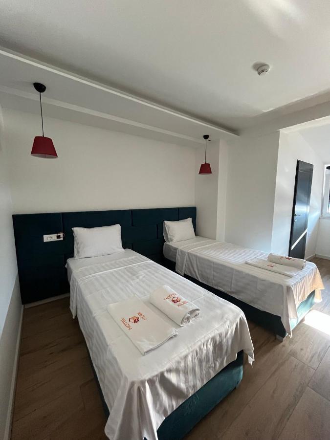 Kubi Hotel Struga Eksteriør billede